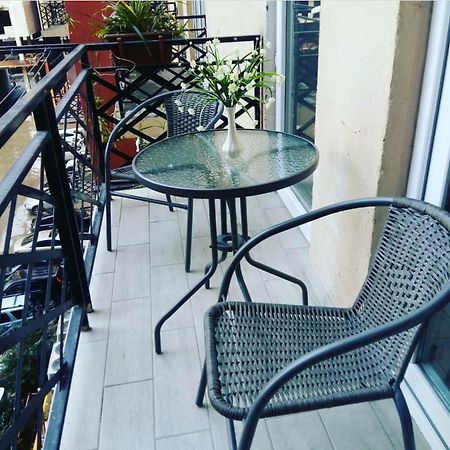 Batumi-Cozy Apartment Екстериор снимка