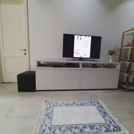 Batumi-Cozy Apartment Екстериор снимка