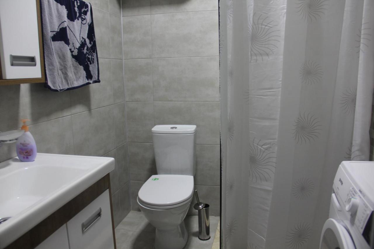 Batumi-Cozy Apartment Екстериор снимка