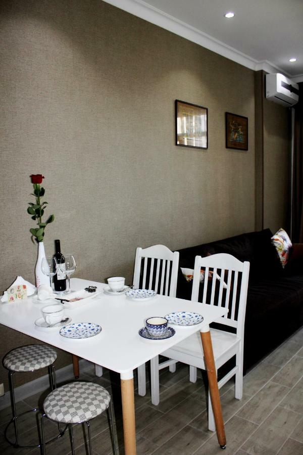 Batumi-Cozy Apartment Екстериор снимка