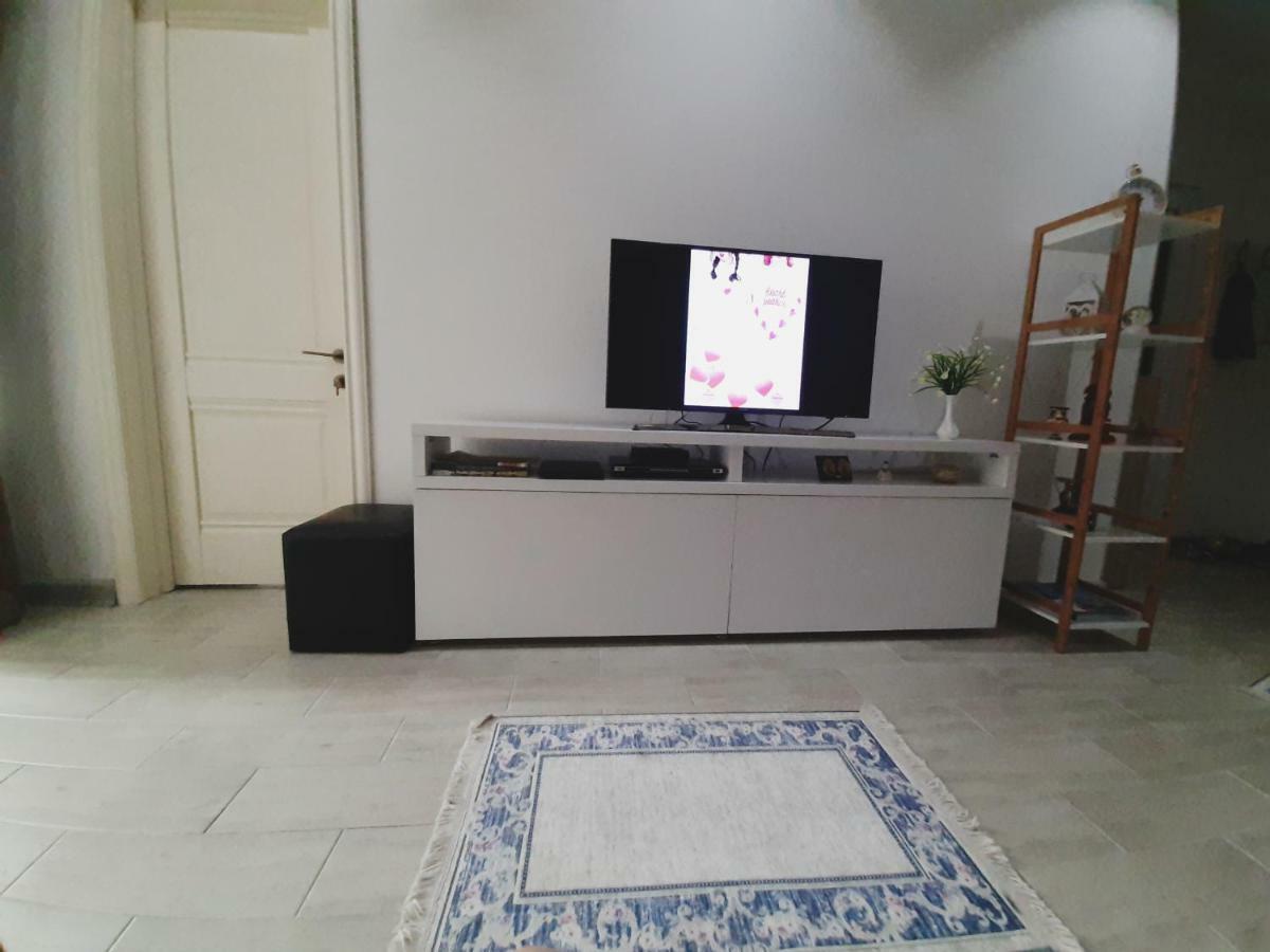 Batumi-Cozy Apartment Екстериор снимка